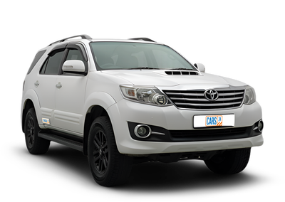Toyota Fortuner-img